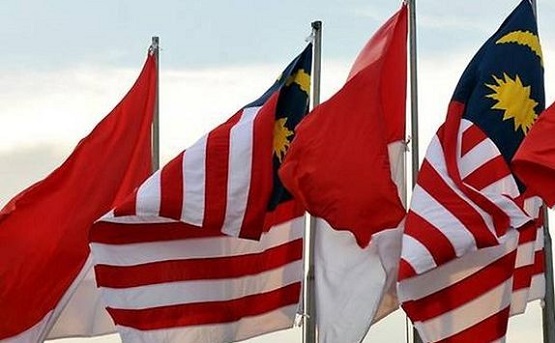 bendera-indonesia-malaysia.-Foto-AFPA-730x355-1